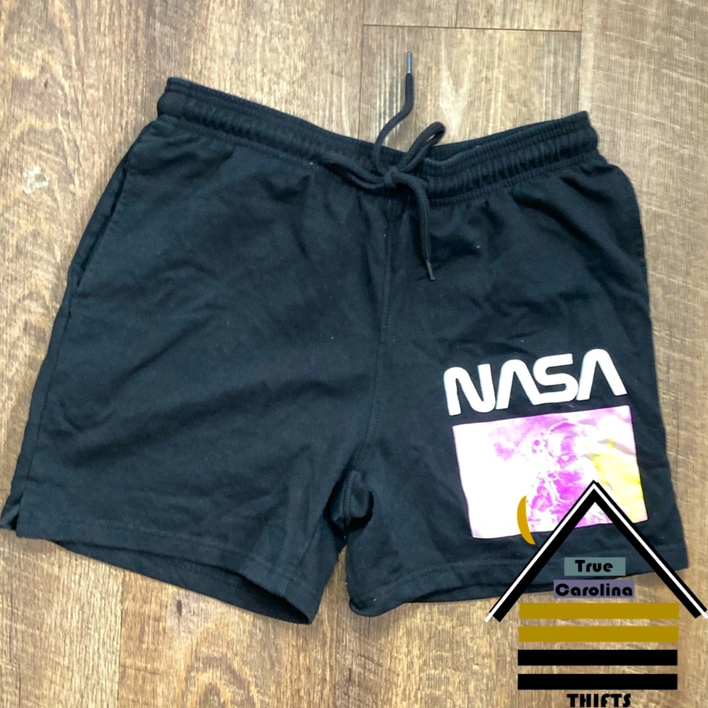 Men’s SmallNASA Shorts SKU #33